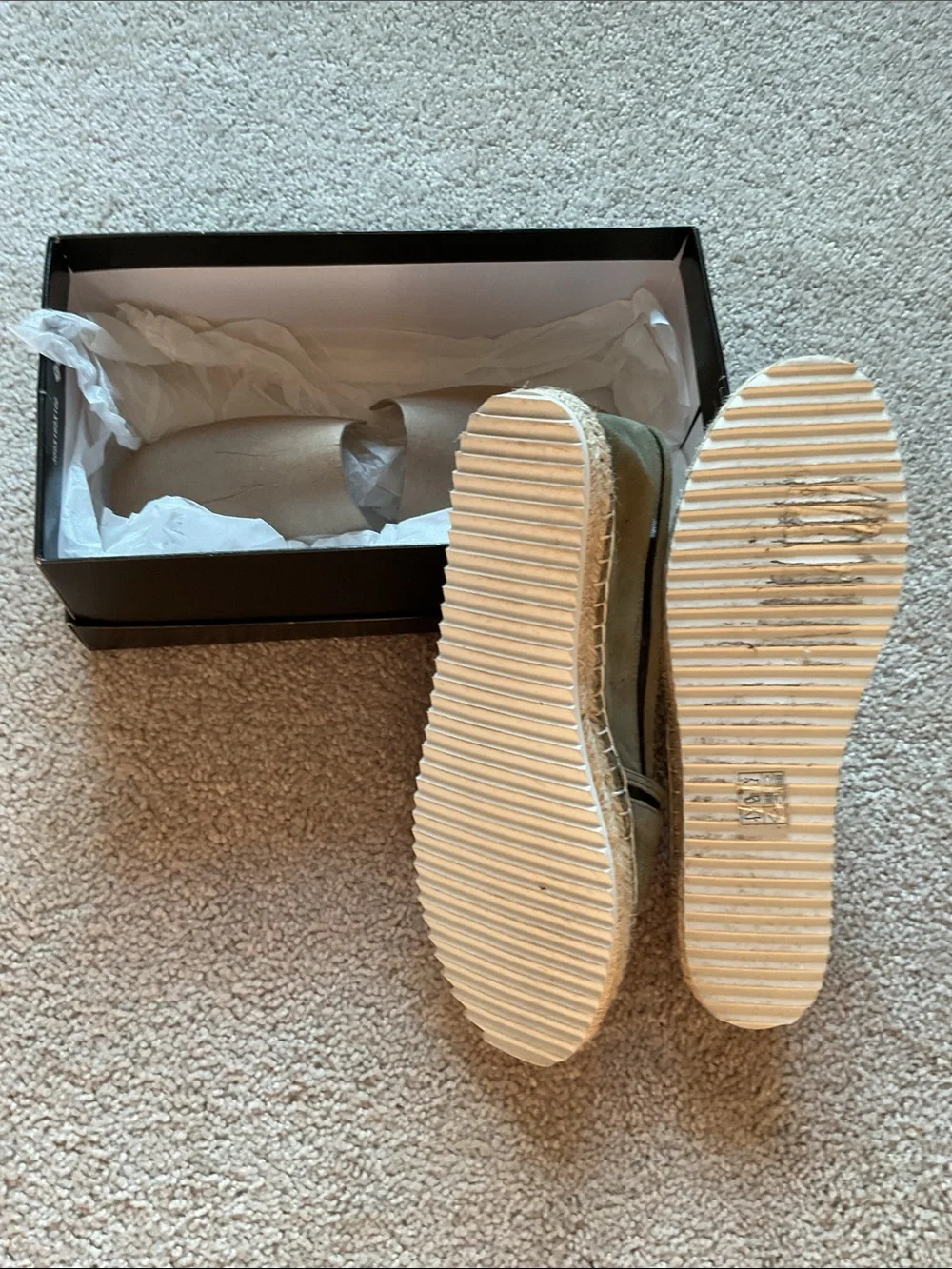 Karl Lagerfeld suede espadrille